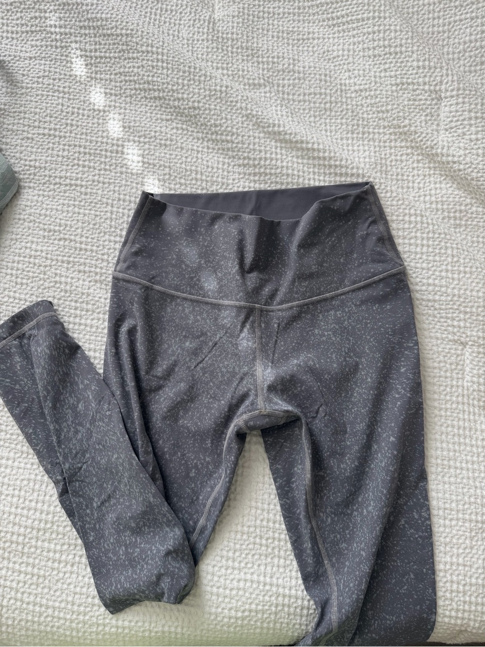 lululemon athletica wunder under Gray Speckled High-Rise Leggings